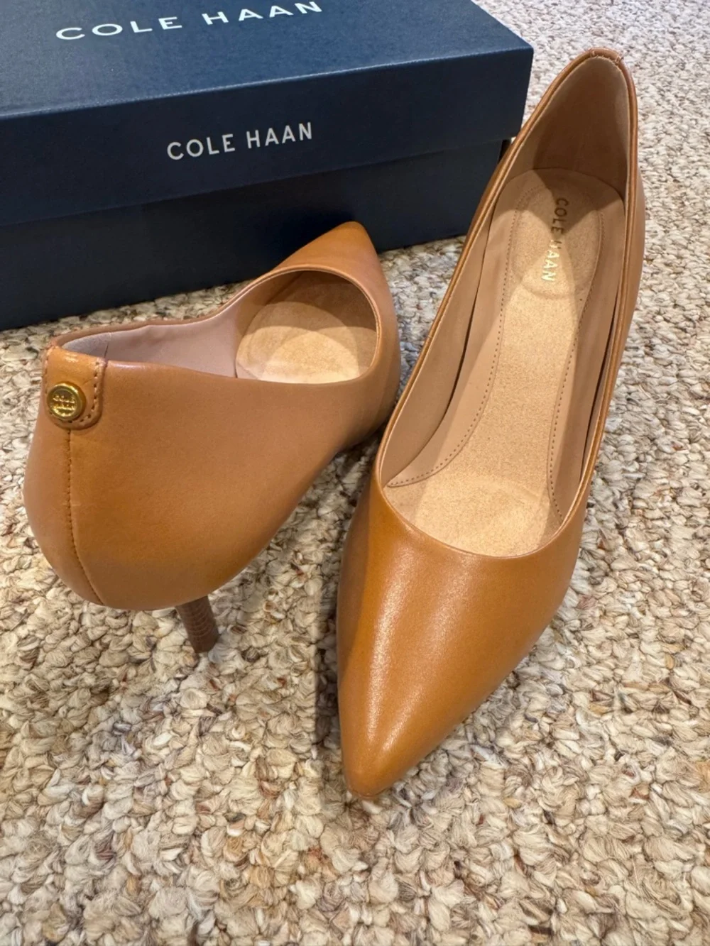 Cole Haan Goto Park Pump 65MM in Caramel Leather size 8 - Picture 4 of 6